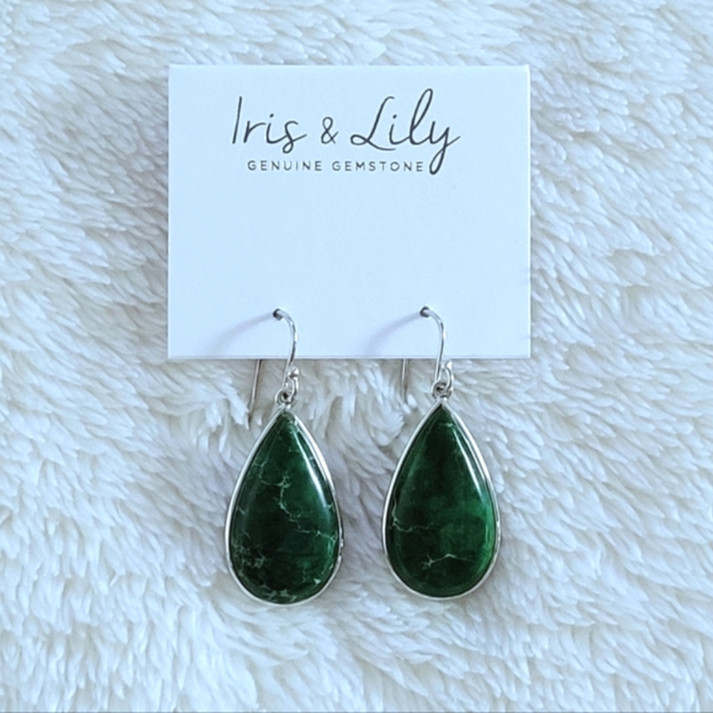 Iris & Lily Green💚 Jasper Earrings - Picture 2 of 16